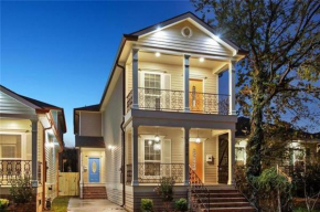 Charming 3br Mid-city W Chef's Kitchen & Private